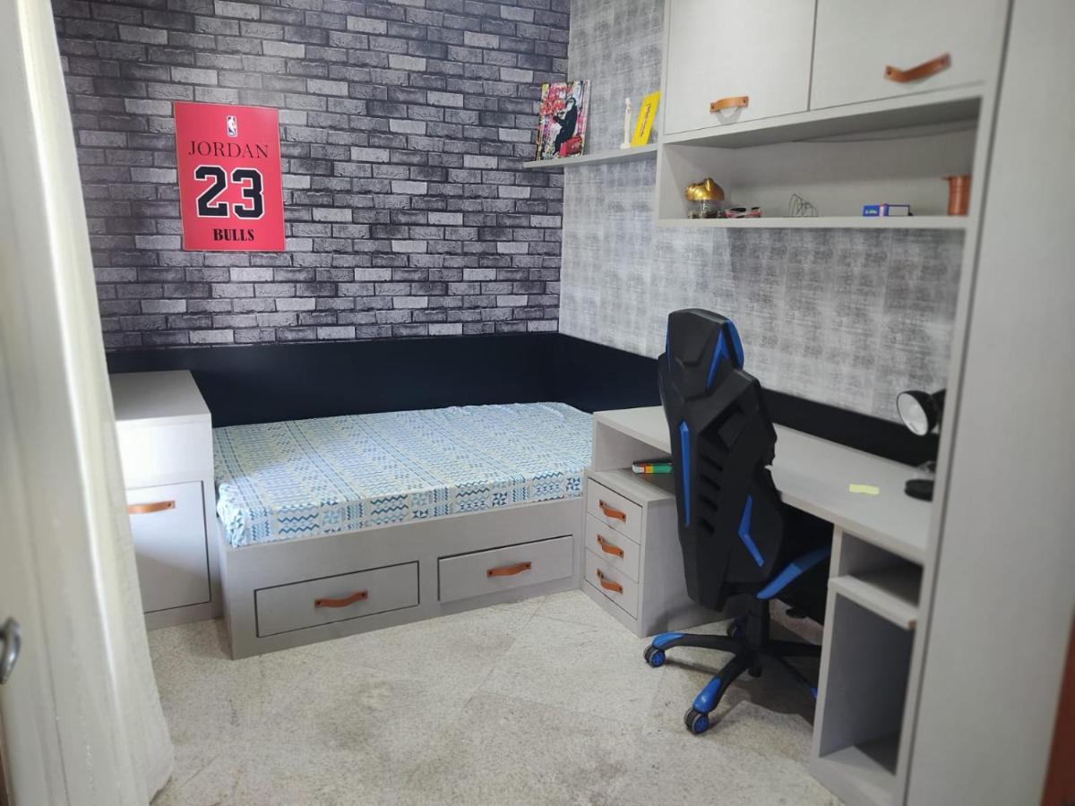 Linda Casa Com Piscina Em Interlagos Vila Velha Es Villa Exterior foto