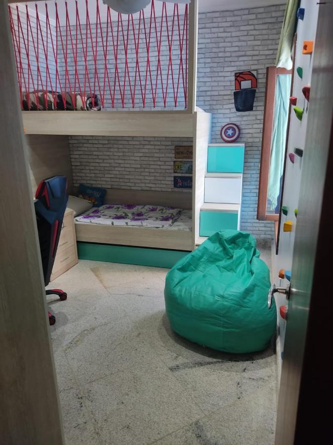 Linda Casa Com Piscina Em Interlagos Vila Velha Es Villa Exterior foto