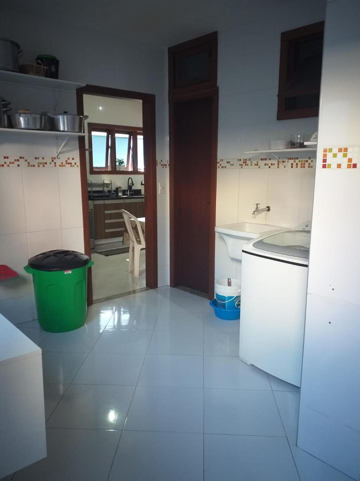 Linda Casa Com Piscina Em Interlagos Vila Velha Es Villa Exterior foto